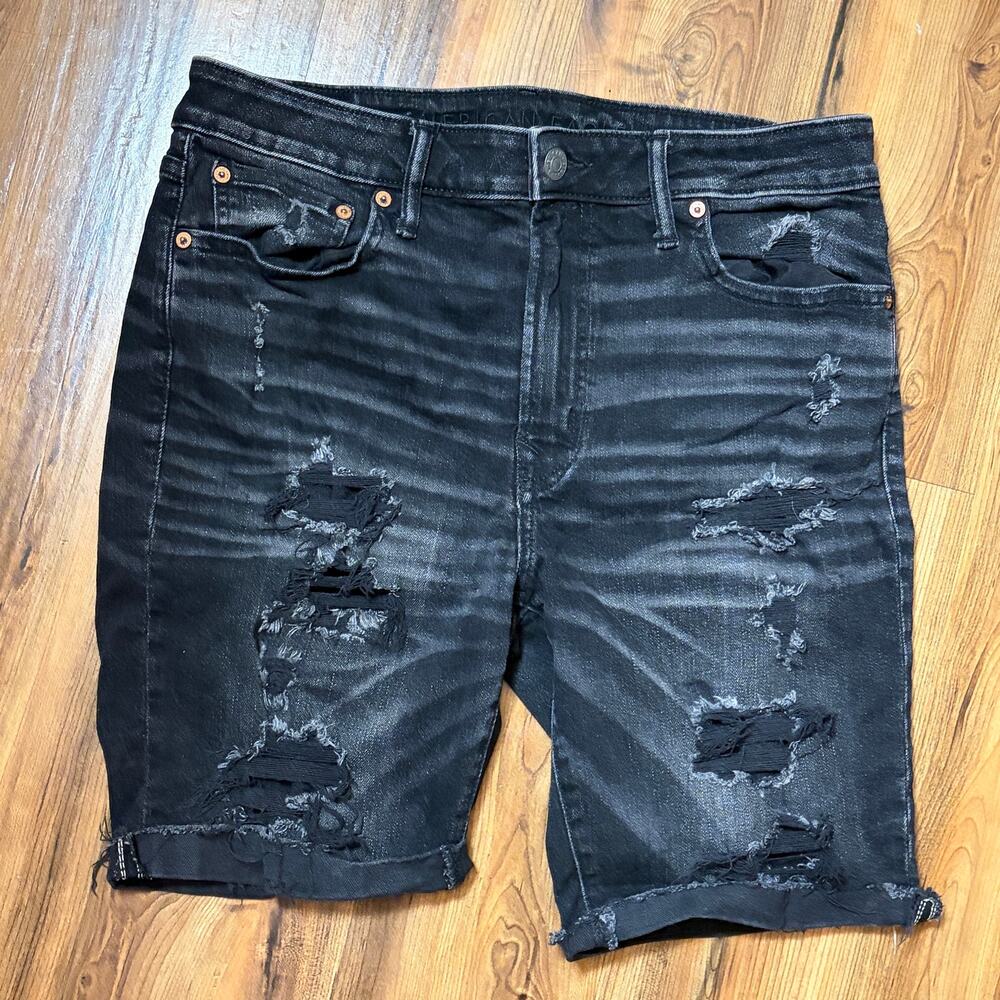 Men’s American Eagle Outfitters Airfit Black Distressed Shorts Size 33 - Picture 5 of 8